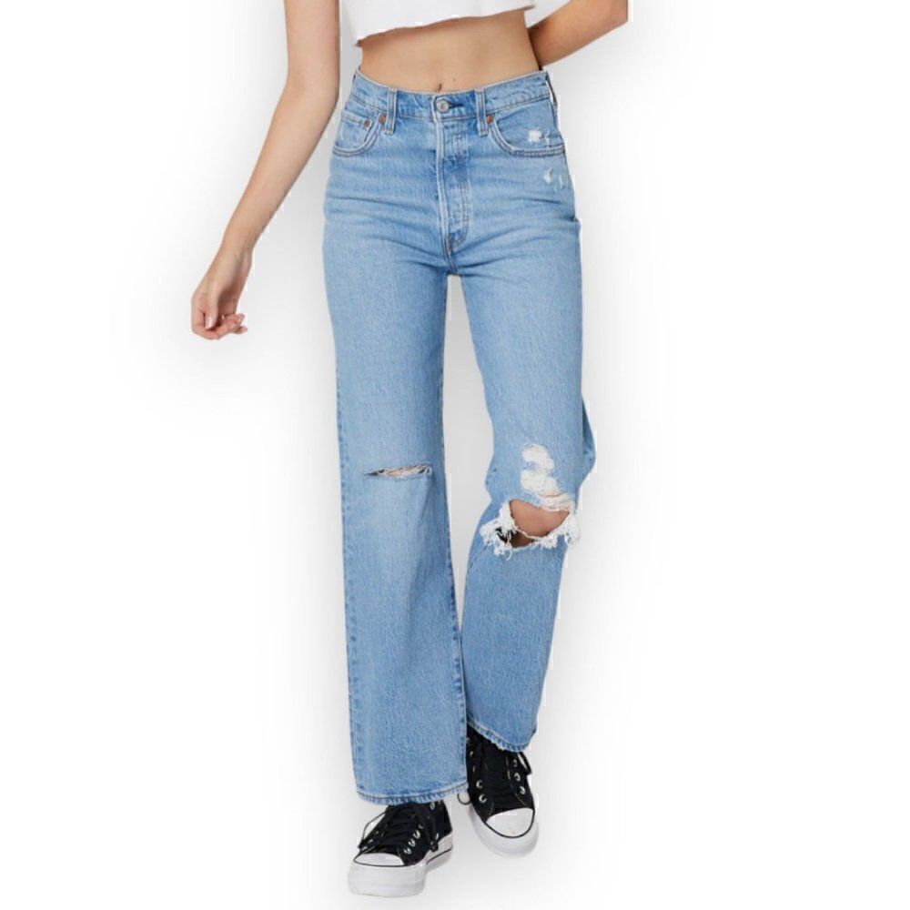 Levi’s Ribcage Straight Ankle Jeans